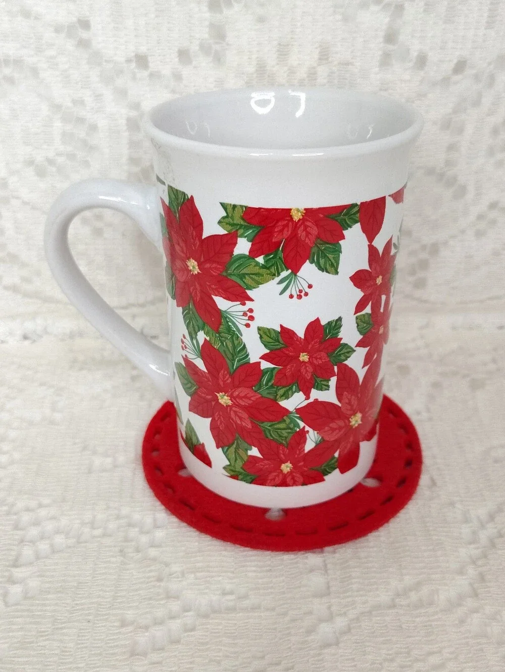 Royal Norfolk Christmas Mug and Felt Coaster Coffee Cup Poinsettias